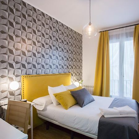 Madrid Suites San Mateo Exterior photo